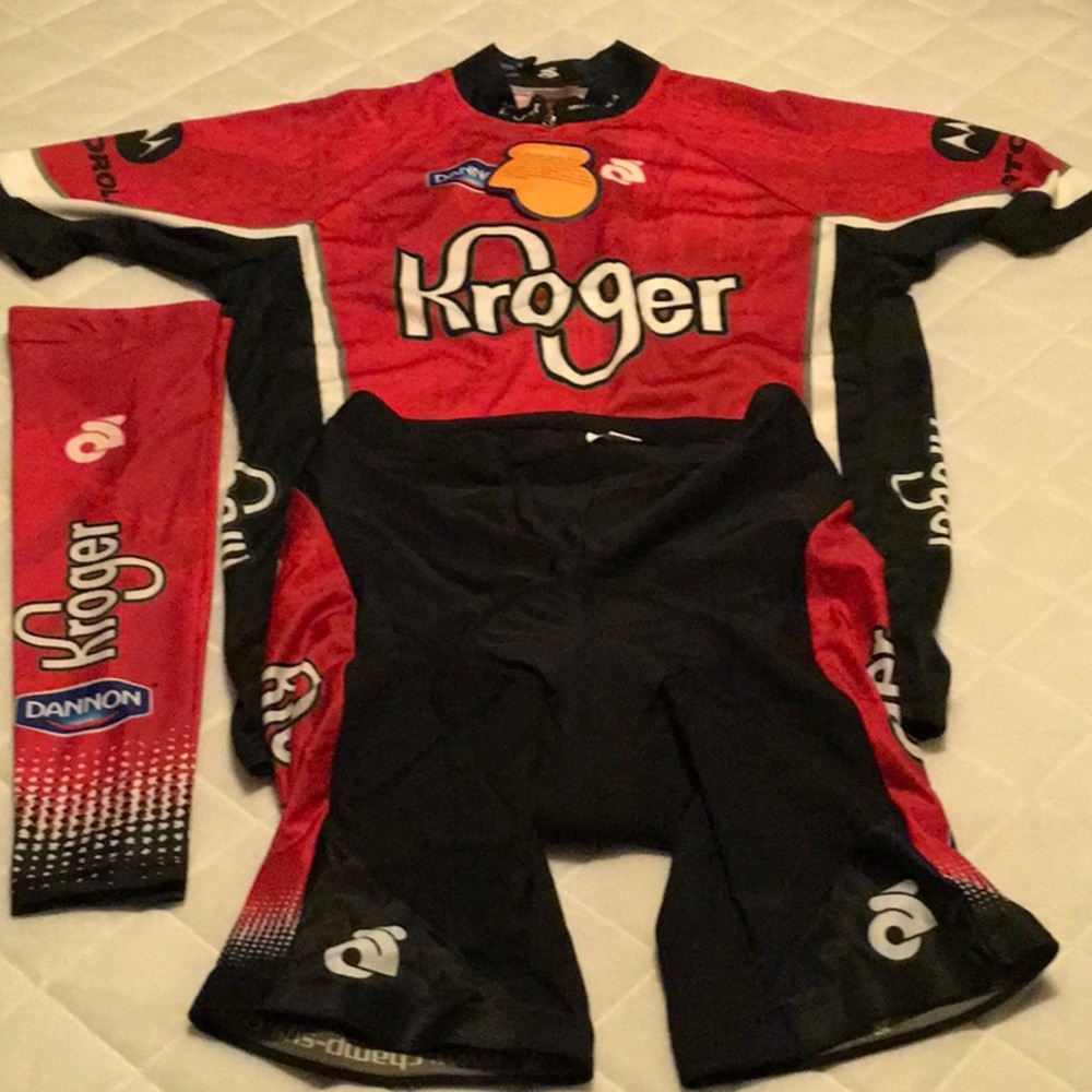 Champion System Cycling Kit